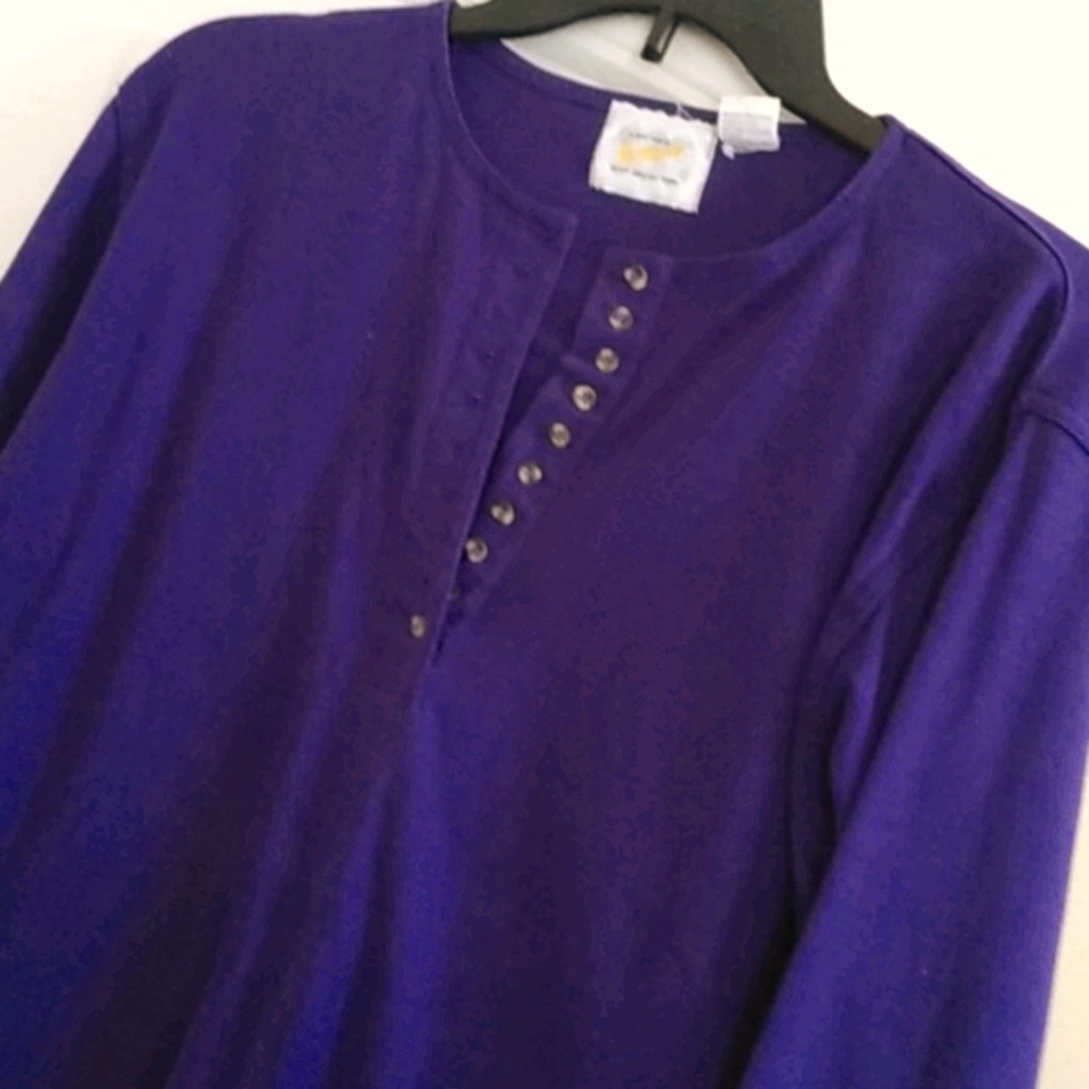 True vintage, over 30 years old 3/4 sleeve